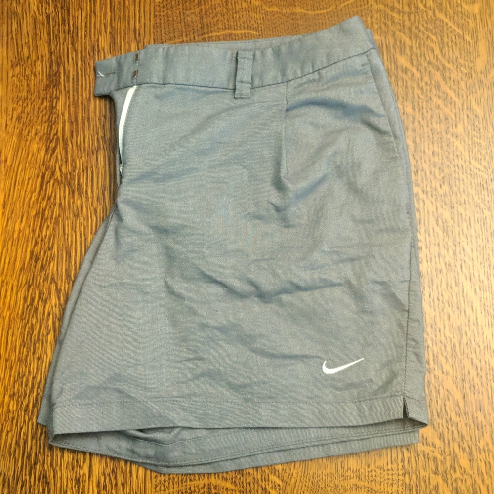 Nike golf shorts